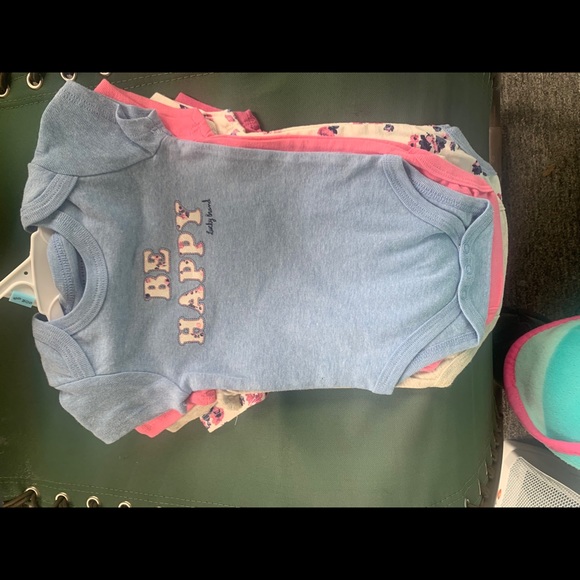 NWT - Picture 3 of 7